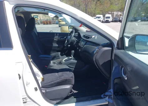 2015 Nissan Rogue Sv из США, поврежденный, VIN 5N1AT2MV4FC798969